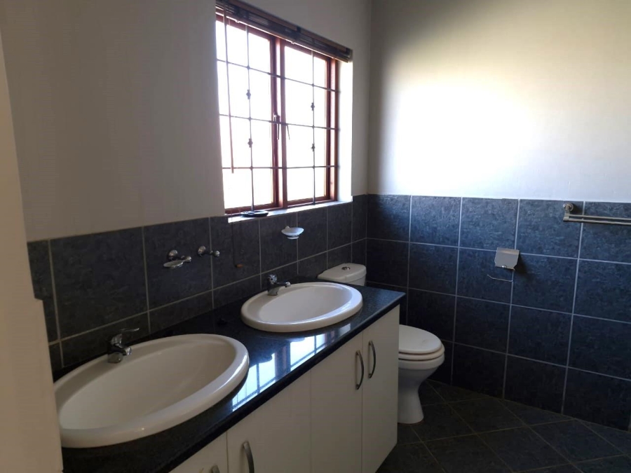 3 Bedroom Property for Sale in Melodie North West